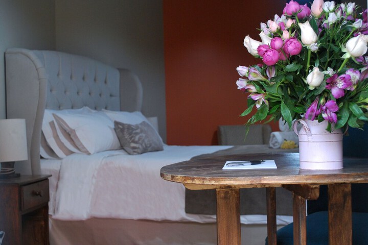 Room 2 of 27