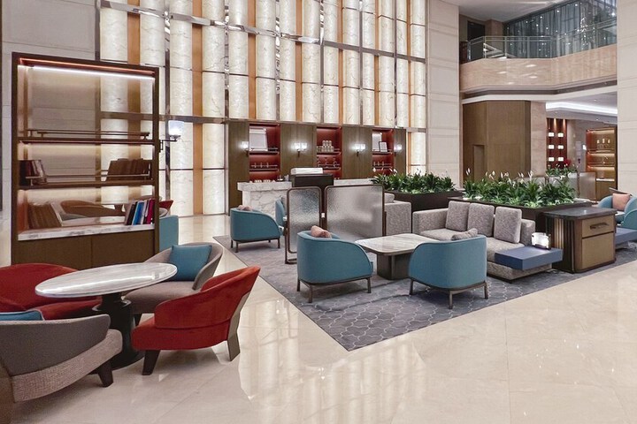 Hotel Interior 4 of 61