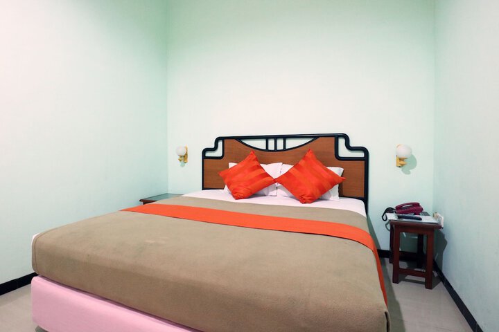 Room 26 of 26