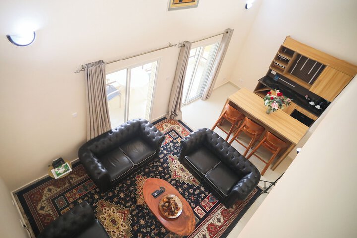 Room 25 of 67