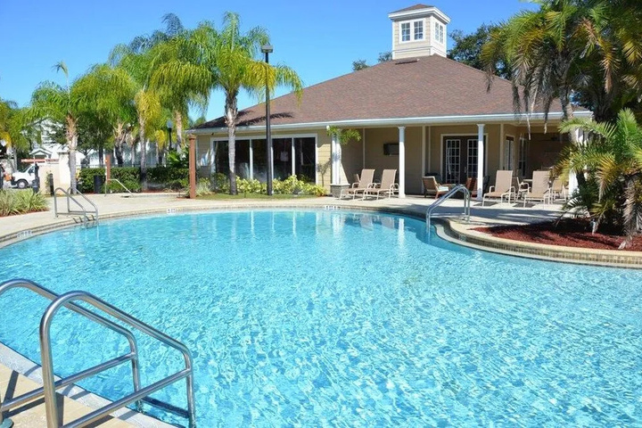 Pool 9 of 16