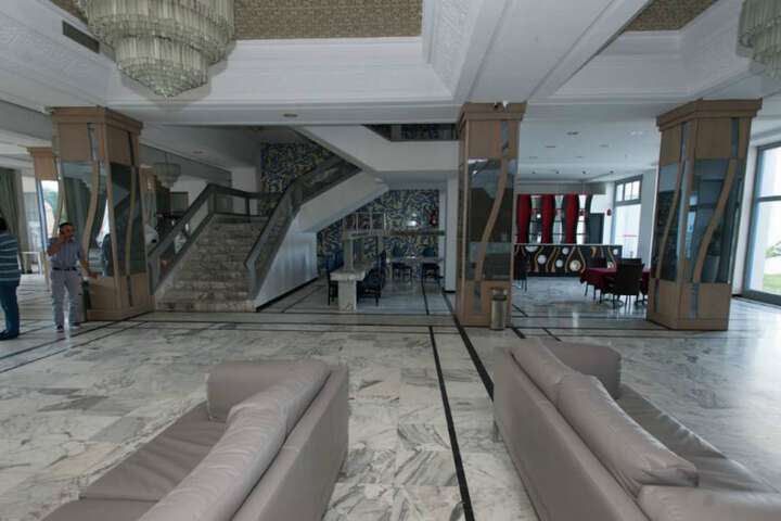 Lobby sitting area