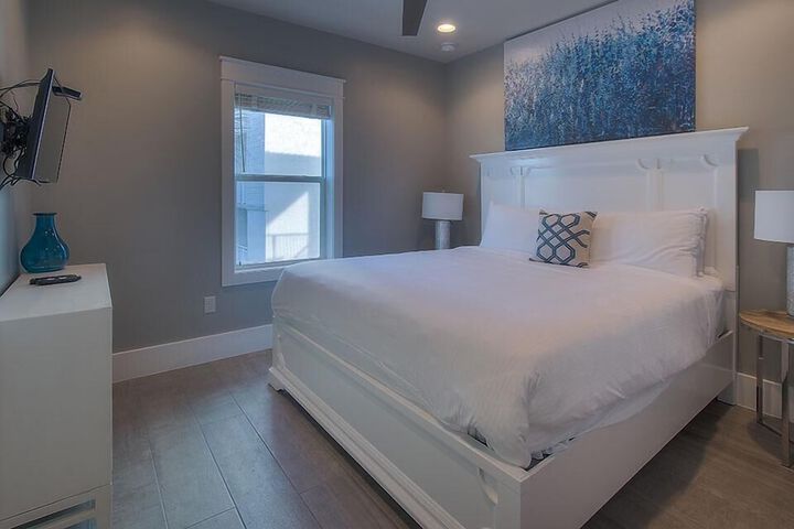 Room 8 of 45