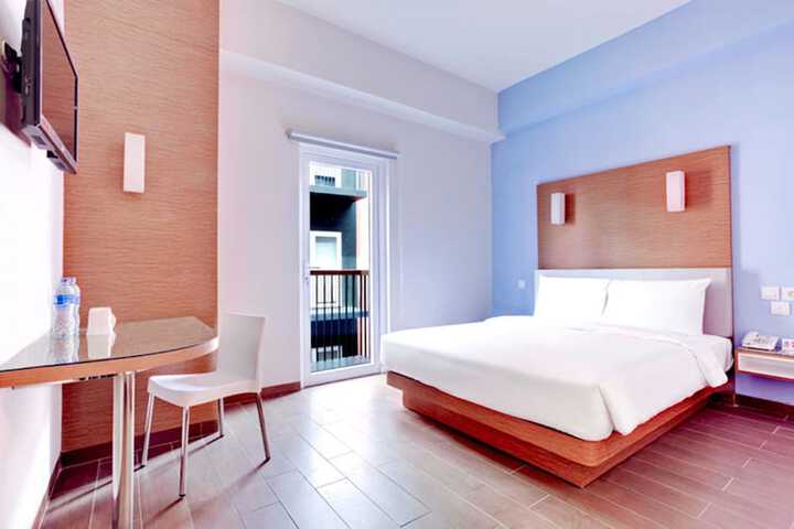 Room 4 of 31