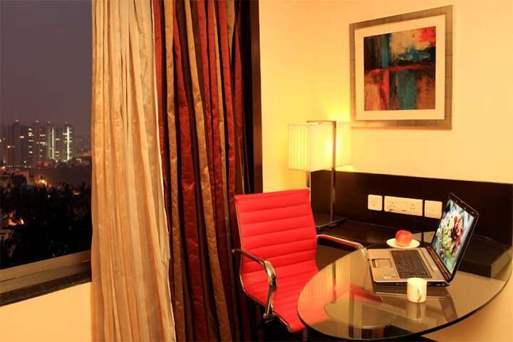 Room 17 of 46