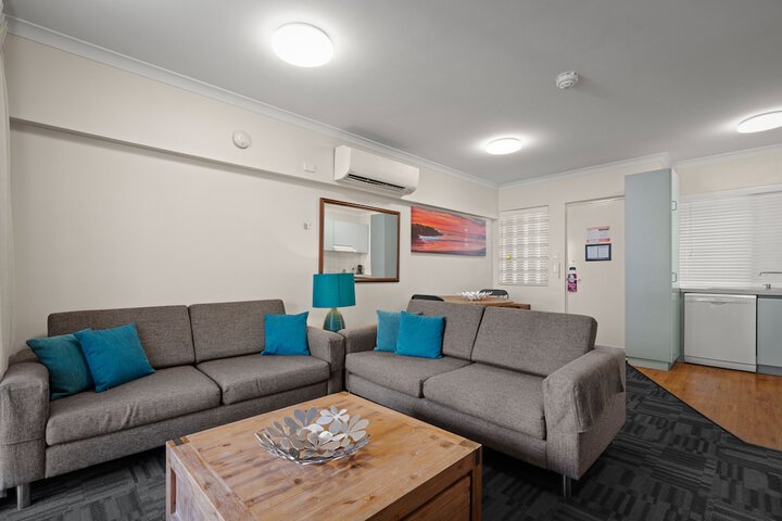 Room 14 of 49