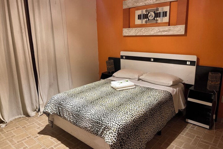 Room 8 of 20