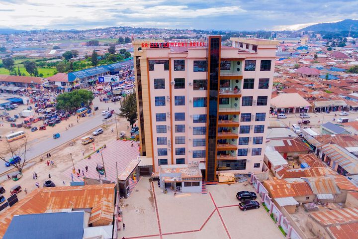 Hotel 67 of 79