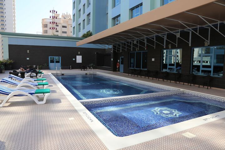 Pool 43 of 62