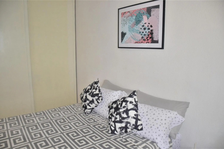 Room 2 of 14