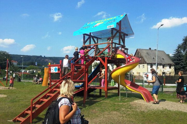 Childrens Activities 60 of 77