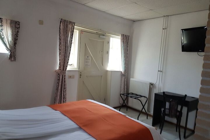 Photo 7
