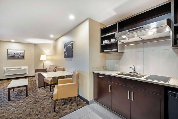 Private kitchenette