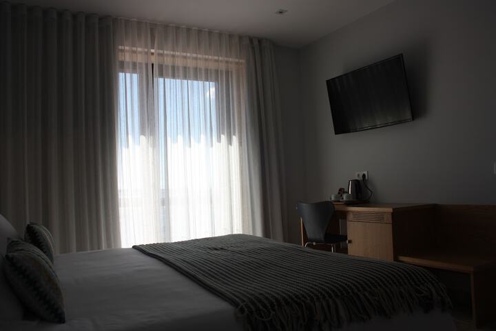 Room 15 of 19