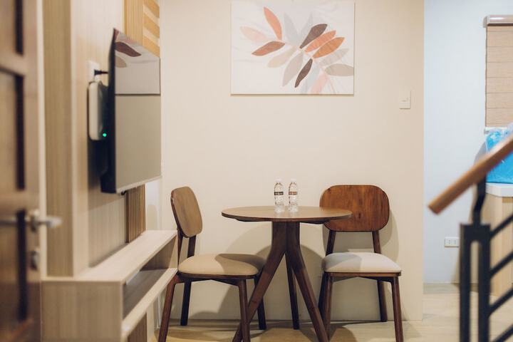 Room 13 of 22