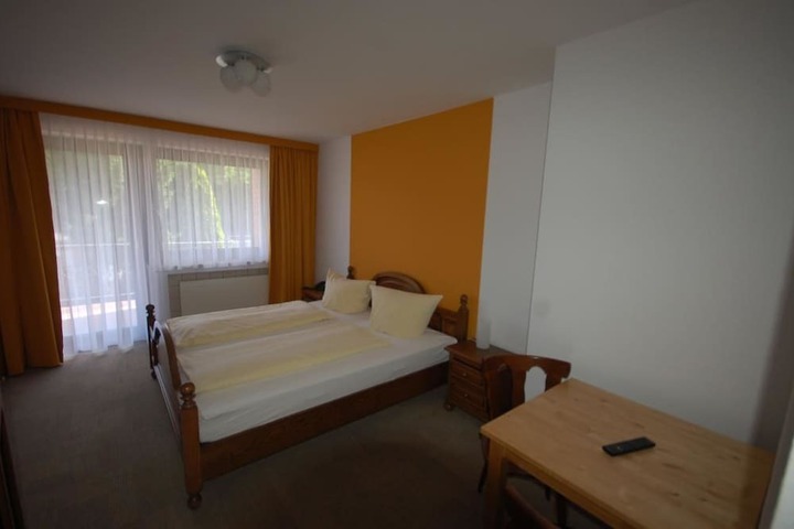 HOTEL GARNI SCHAEFER