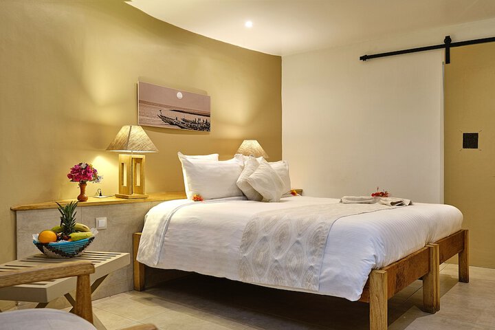 Room 10 of 53