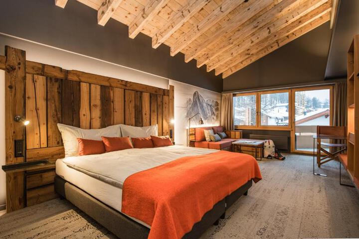 BaseCamp Hotel in Zermatt
