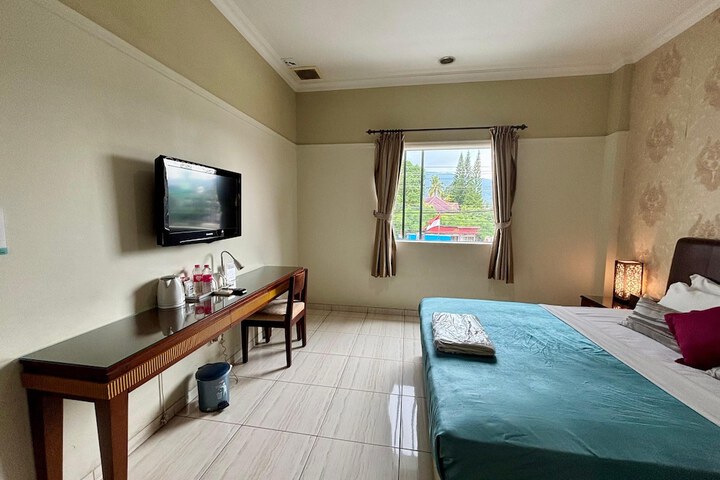 Room 14 of 34