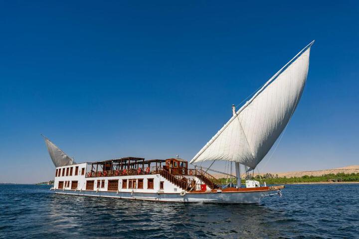 Princess Farida Luxury Dahabiya Nile Cruise Every Monday from Luxor to Aswan 4 nights and Every Friday from Aswan to Luxor 3 nights
