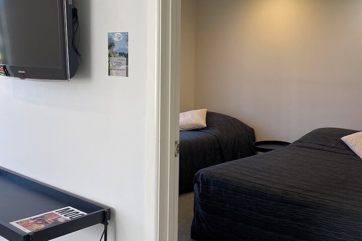 Room 19 of 36