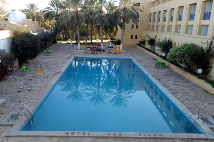 Pool 19 of 32