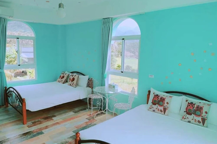 Room 5 of 30