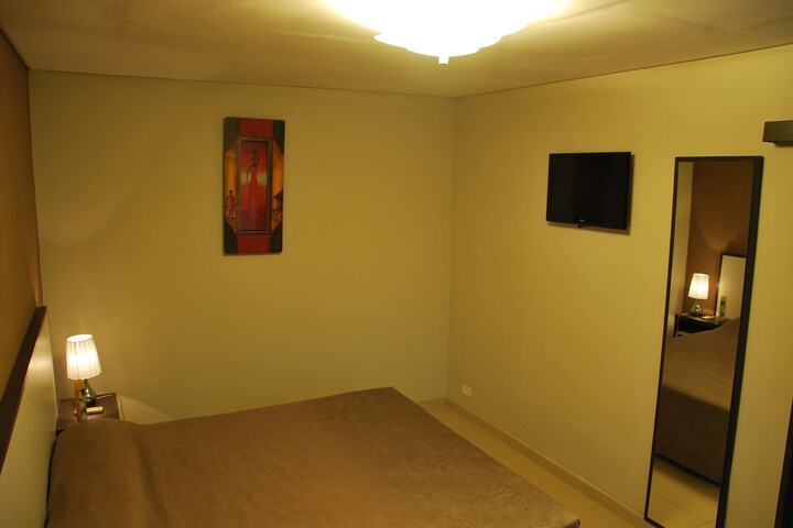 Room amenity