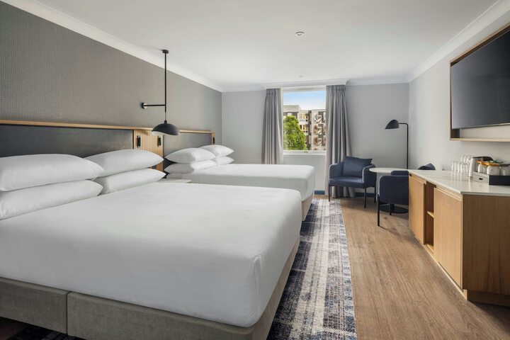 Room 48 of 118