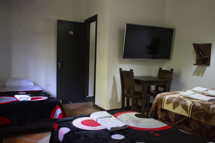 Room 10 of 125