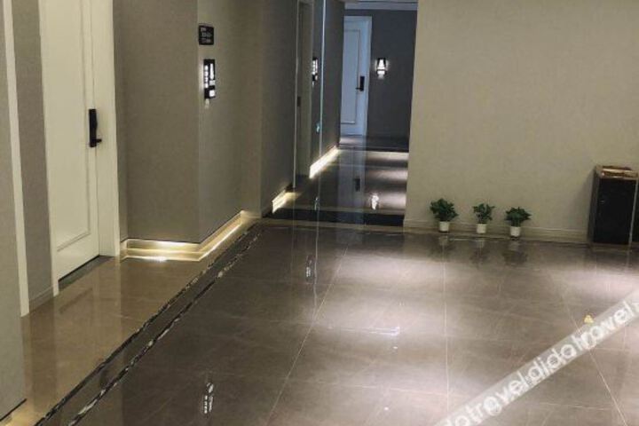 Hotel Interior 16 of 24