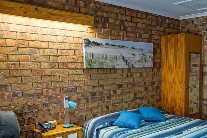 Room 25 of 50