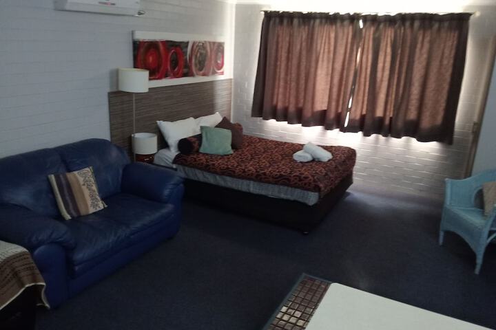 Room 6 of 26