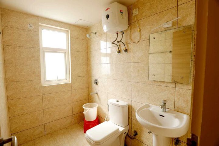 Room 2 of 12