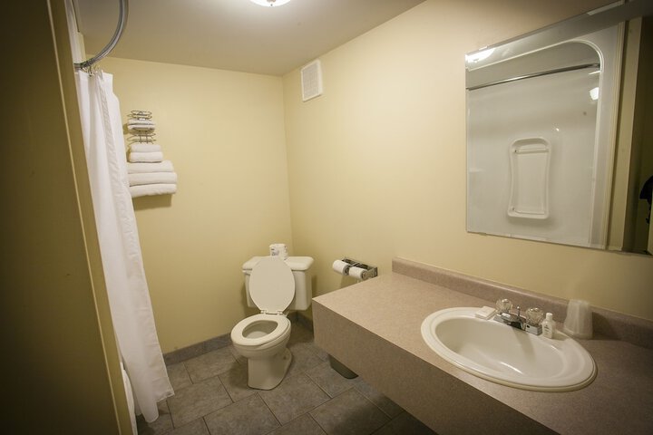 Room 51 of 82