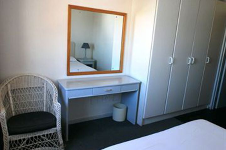 Room 28 of 101