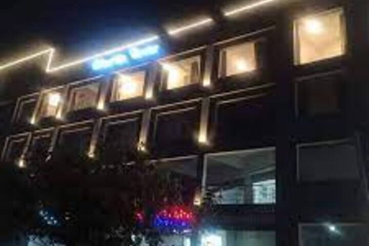 Hotel 11 of 60