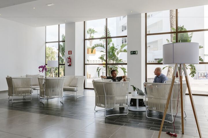 Lobby Entry