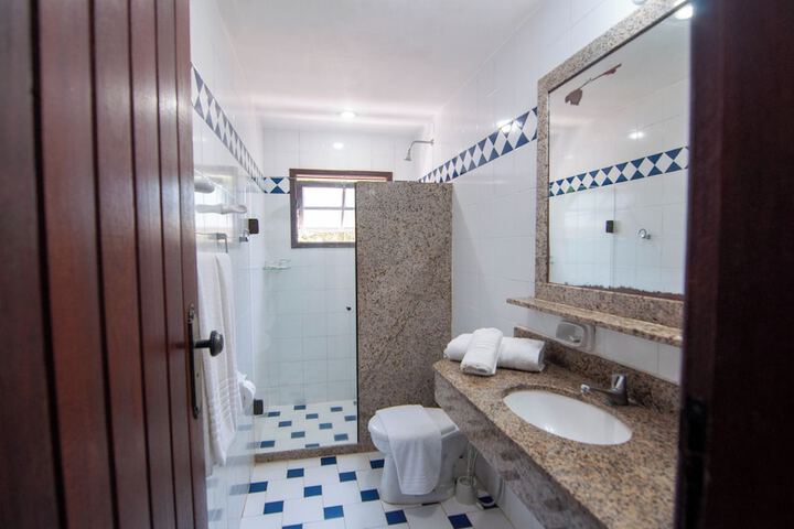 Clean Restrooms