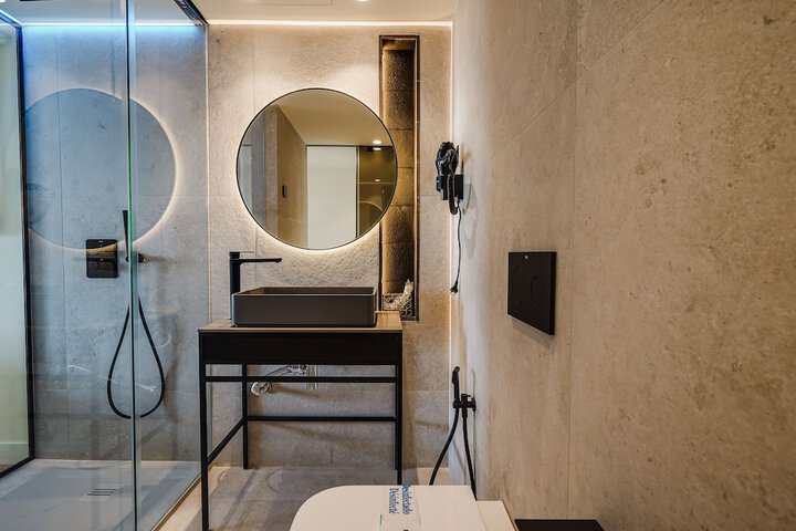 Bath Interior