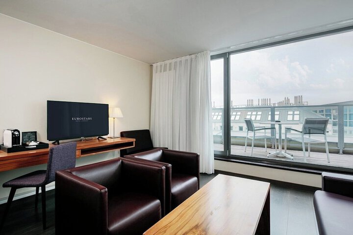 Room 20 of 50