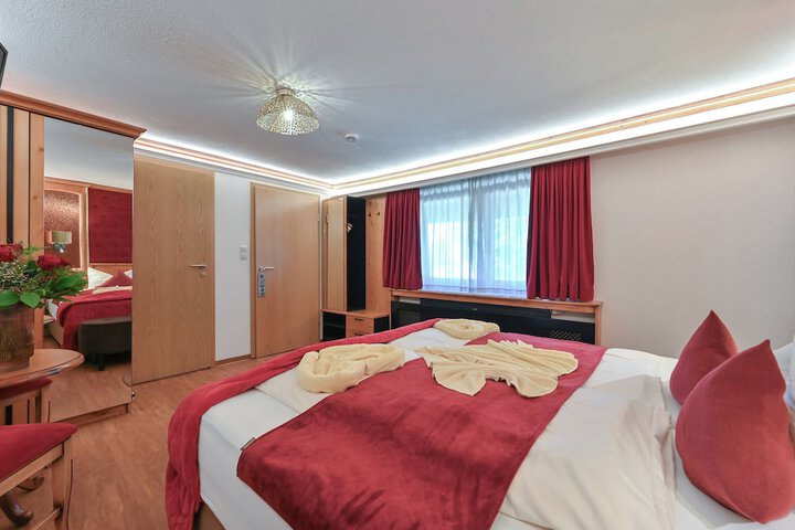 Room 35 of 124