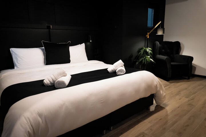 Room 22 of 65