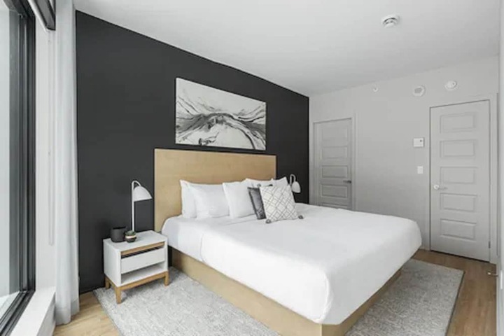Room 7 of 30