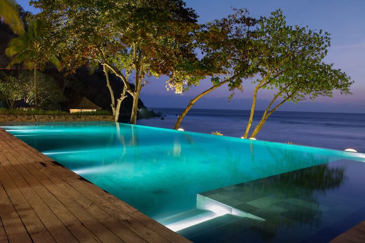 Pool 37 of 98