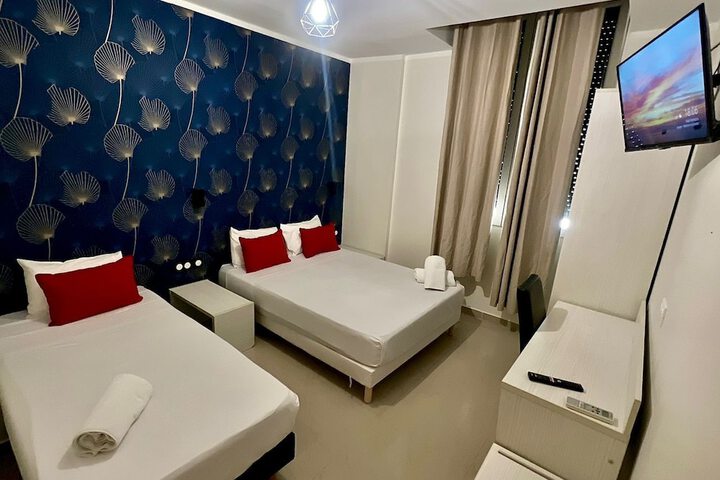 Room 20 of 28