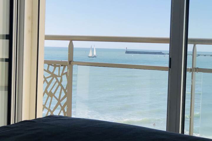Room 16 of 51