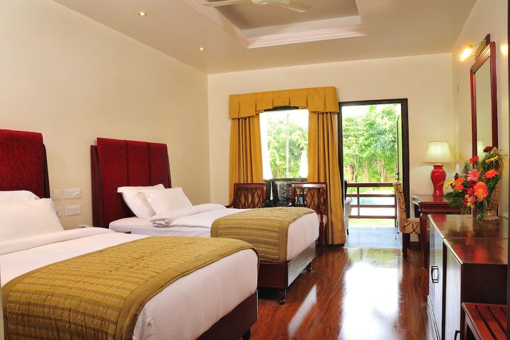 Room 4 of 24