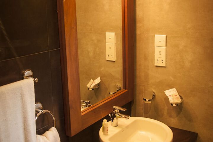 Room 27 of 55
