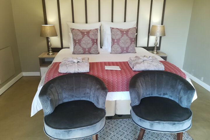 Room 13 of 35